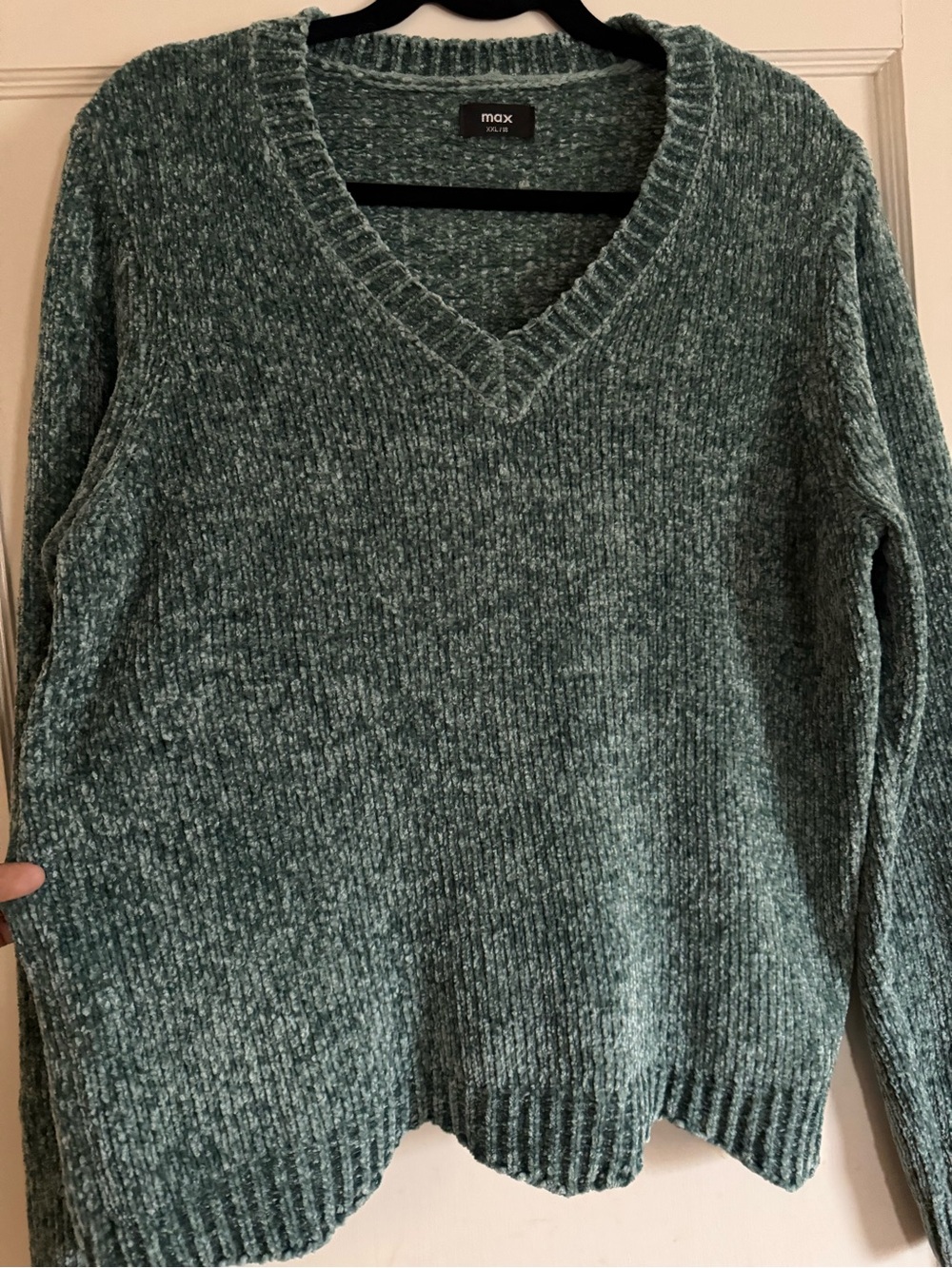 Max EUC Chenille V-Neck Sweater in Heather Teal with Tulip Edge XXL 18